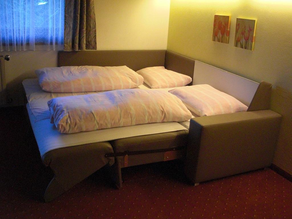 Hotel-Pension Flora Saalbach-Hinterglemm Kamer foto
