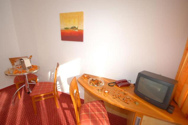 Hotel-Pension Flora Saalbach-Hinterglemm Buitenkant foto